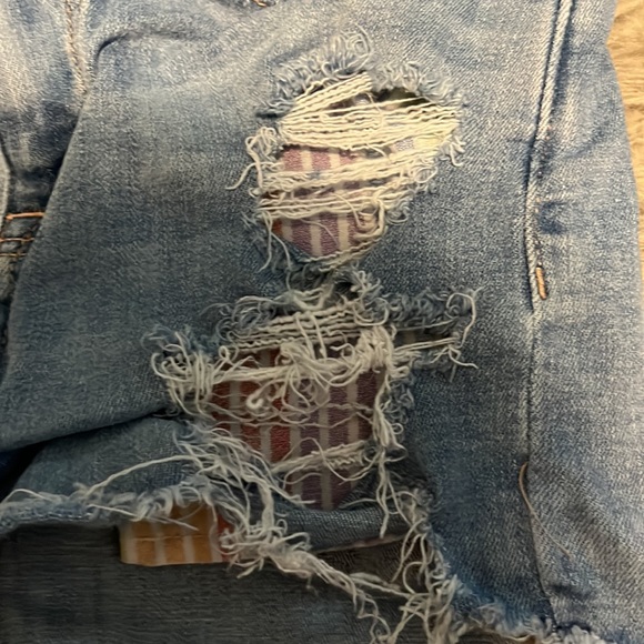 American Eagle Next Level Stretch Rainbow Pride Hi-Rise Denim Shortie Shorts - Picture 3 of 6